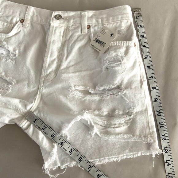 Free People Women Size 26 Distressed White Short Raw Hem - Picture 7 of 11